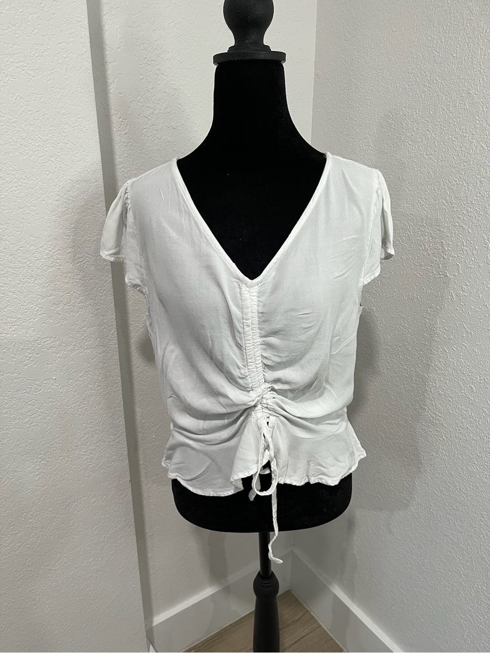 Women’s White V-Neck Drawstring Blouse